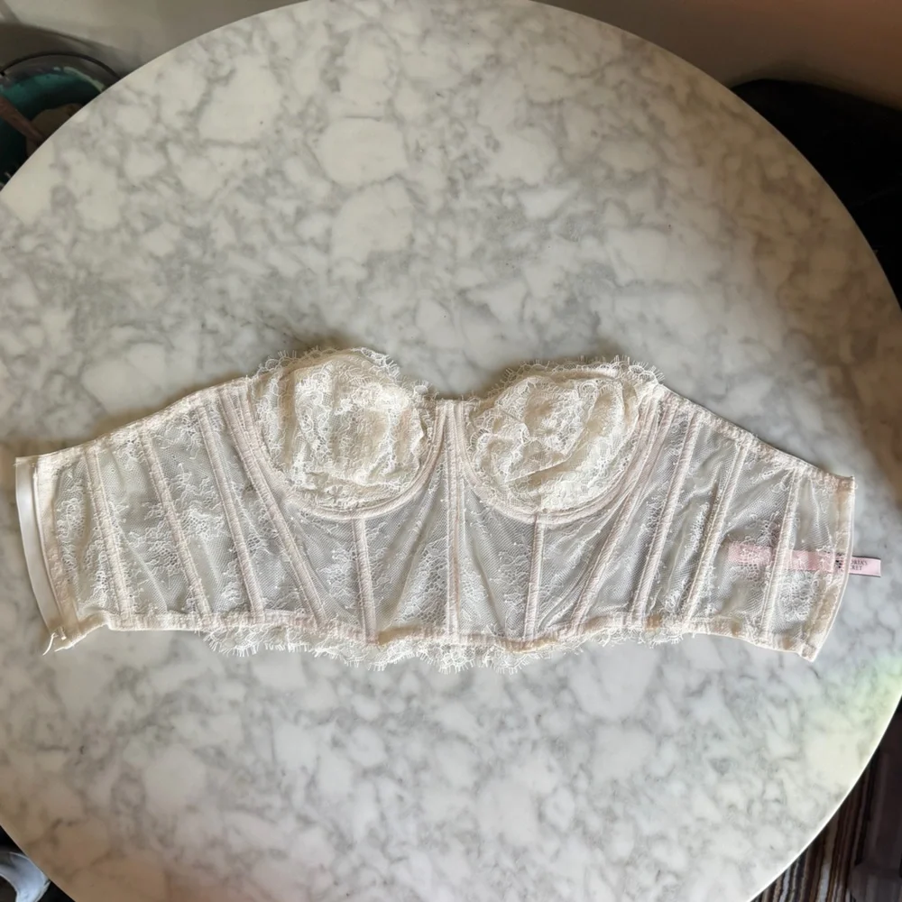 Victoria’s Secret Lace Bustier Corset Bra Top Cream Off White 34DD 34E Lingerie - Picture 3 of 7